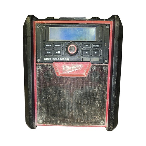 Milwaukee 18v radio - 18v, 18