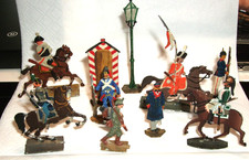 10 Halbplastische Zinnfiguren