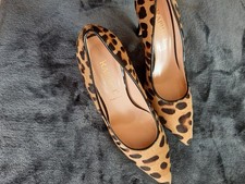 Spitze Leo Pumps - High Heels
