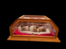 Fatschenkind Jesuskind in Acrylglas Holzkasten Klosterarbeit XXL