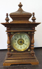 25493/ Alte Junghans Tischuhr / Wecker  Höhe ca. 27,5 cm