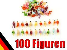 100 Stück sitzende Figuren