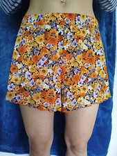 Hot Pants bunt Gr. M-L Stoff