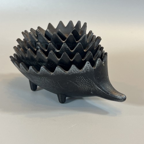 Igel aschenbecher aus messing - aus,