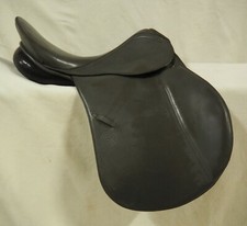 Euroriding Vielseitigkeitssattel Rubin, grau, mittlerer Sitz und Kammerweite 