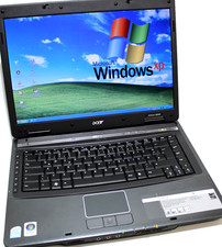 Windows XP Retro Laptop Acer