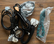 HDMI, DVI, VGA Kabel etc.