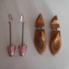 2 Paar Formen Schuhe