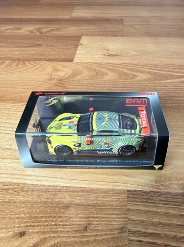 Spark aston martin - spark, 1:43