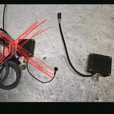 VW T4 Antennenverstärker Scheibenantenne 701035577B