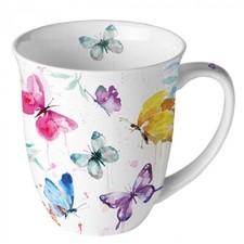 Tasse mit Schmetterlingen