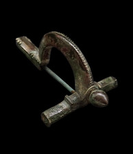 Römische Kreuz-Fibel Aus