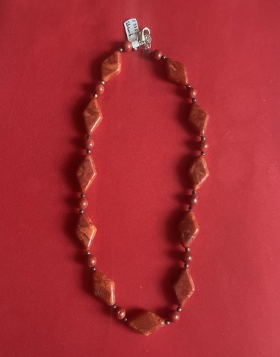 Kette aus schaum korallen - kette,