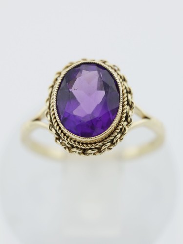 Gold oval amethyst ring - ring, kt