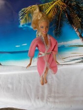 Barbie Puppe, mit rosa