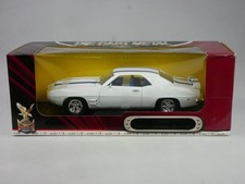 Road Signature 1/18 1969