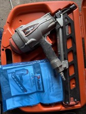 Paslode Luftdrucknagler mit Koffer 