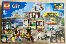 Lego City Set 60271 Stadtplatz