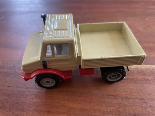 Siku 1820 mercedes benz unimog - mercedes-benz,