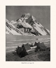 Broad Peak mit Lager XI Mustaghkette Hindukusch Schnee Zelte Alpinismus A2 0187