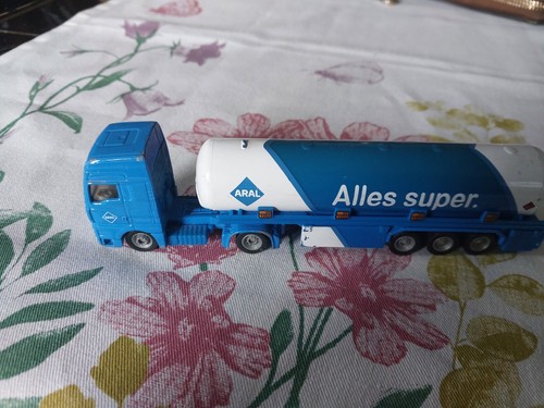 Siku man aral - aral, tankwagen