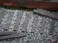 Bahnschwellen Holz alt 1:24