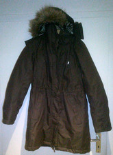 Brauner Parka mit Taillienzug