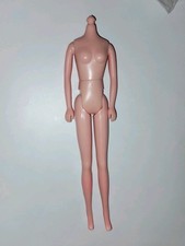 Sailor Moon Barbie Puppe Ersatzkörper Igel 1999 Doll