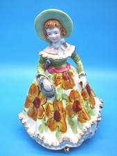 Porzellanfigur Spieluhr Frau