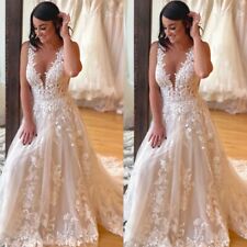 Boho Brautkleid mit Blumen &