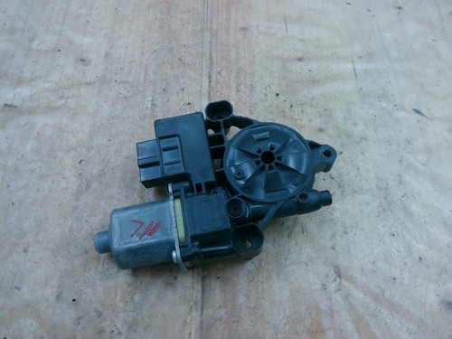 Fensterhebermotor hinten links