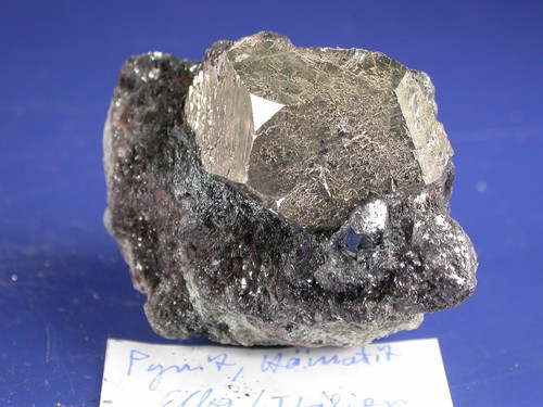 Mineralien italien pyrit mit - mineralien,
