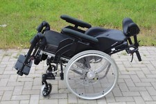 Netti Comfort 4U-CE PLUS Multifunktions- Pflegerollstuhl SB:45cm StarkGebraucht!