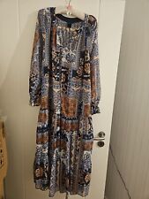 Kleid Wie Neu Von KATE and LILY!!