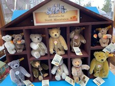 Steiff 12 Teddy-Bären im