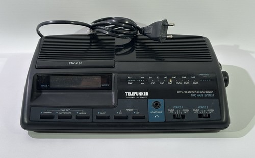 Vintage radiowecker telefunken - vintage,