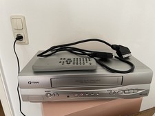 FUNAI 31A-250 VHS Videorecorder in silber