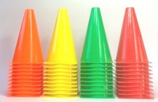 10er Set Markierkegel 18 cm - Pylone, Hütchen, Kegel - verschiedenen Farben