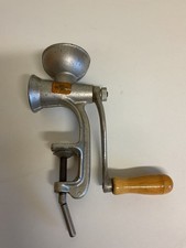 Alte DDR Kornmühle Quetsche