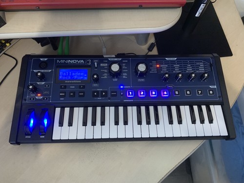 Novation mininova wie neu - mininova,
