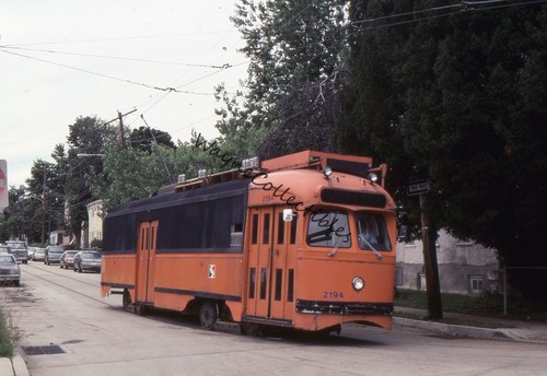 Septa red arrow - arrow, car