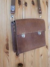 PAPOUTSI kleine braune CAMPUS Messenger Bag Leder-Schulter-Tasche chapati TOP ?