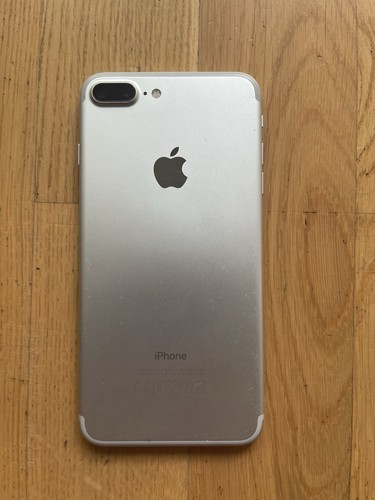Apple iphone plus 128gb - 7,
