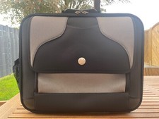 Nagelneuer Dell Aktenkoffer
