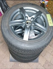 Winter Reifen Auf Alufelgen 225/55 R17