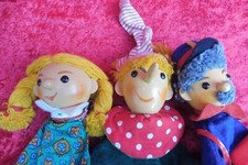 3 schöne, alte Handpuppen , Holzkopf-Puppen , Kasperle ,Gretel und Postbote