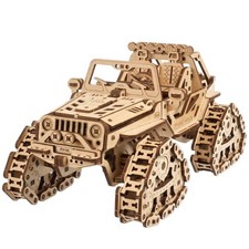 Geländewagen mit Raupen 3D