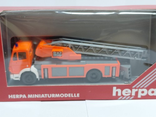 Herpa 042932 drehleiter - mb,