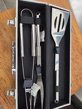 Grillbesteck im Koffer