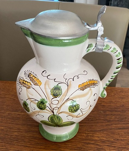 Großer bierkrug mit - bierkrug,